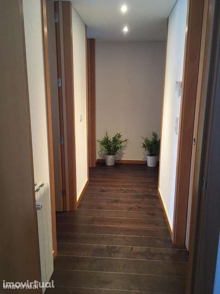 Apartamento ao hospital de S. João - Grande imagem: 3/18