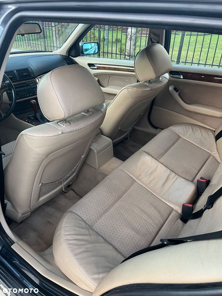 BMW Seria 3 - 16