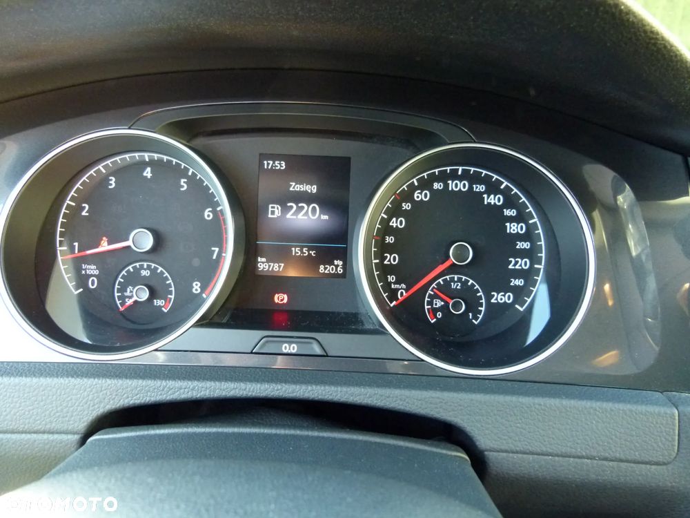 Volkswagen Golf 1.4 TSI BMT Comfortline - 12