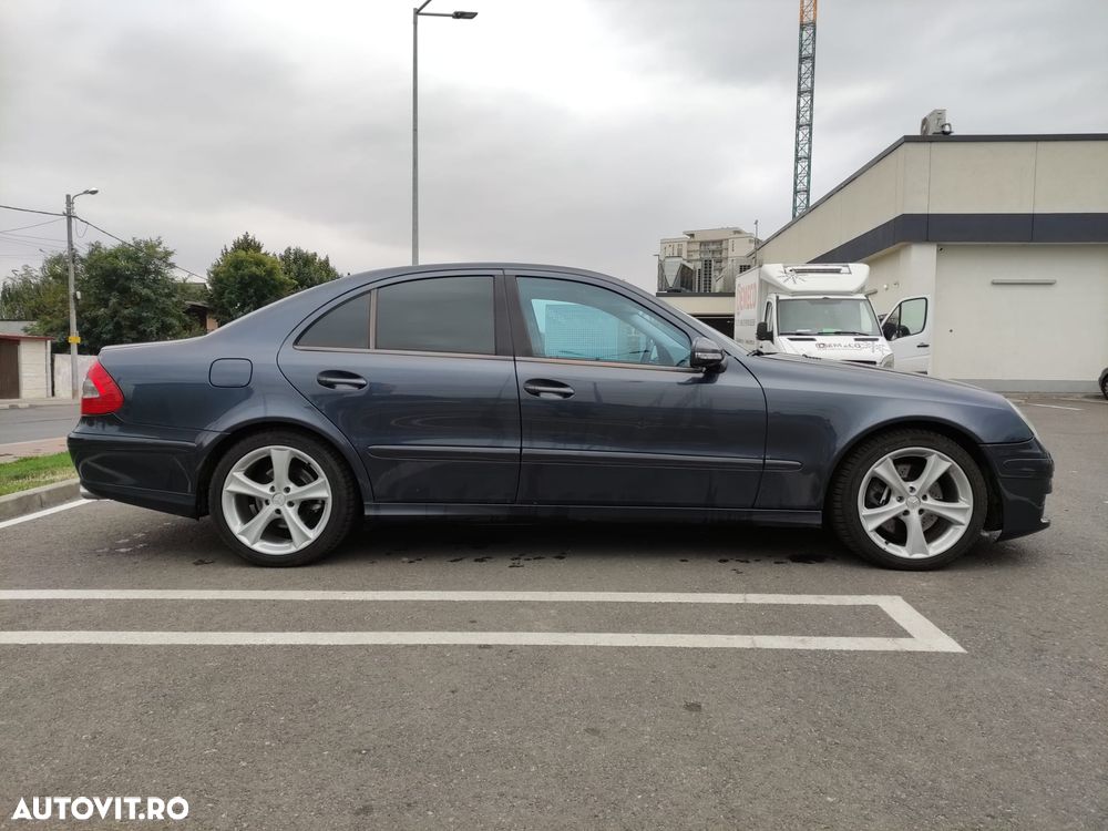 Mercedes-Benz E - 8