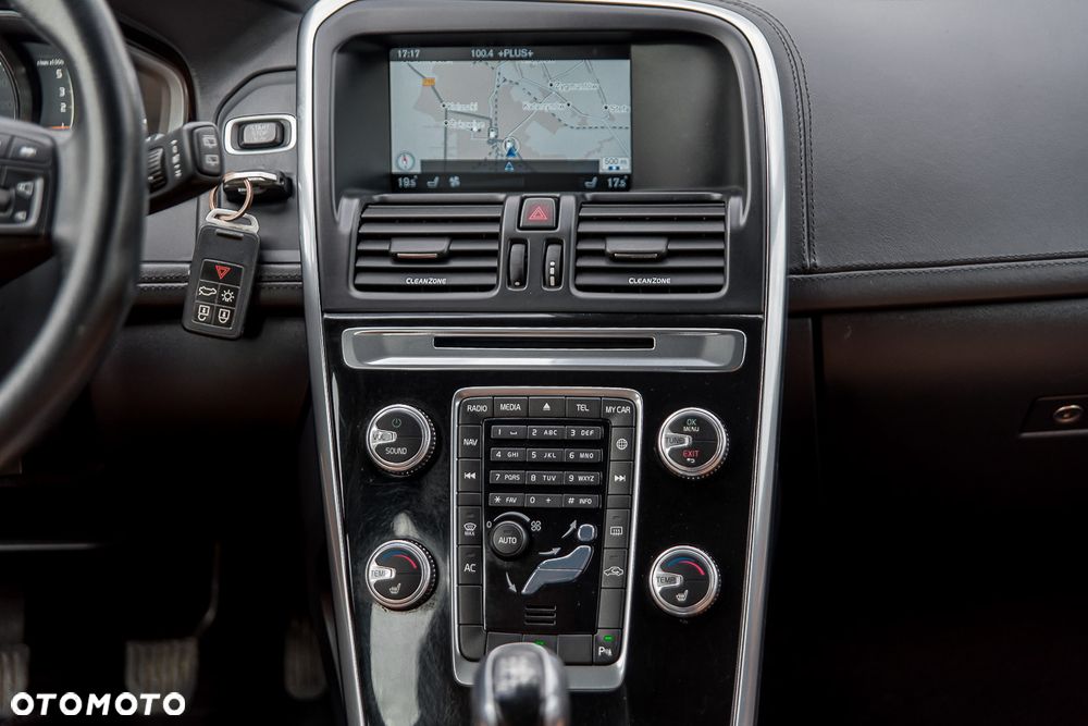 Volvo XC 60 - 36