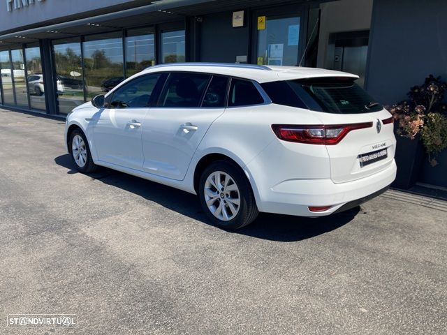 Renault Mégane Sport Tourer 1.3 TCe Limited - 6