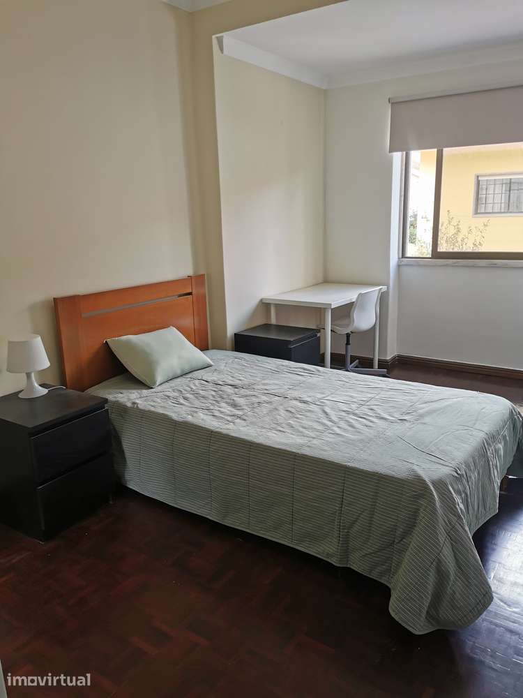 Quarto em Mem-Martins - Grande imagem: 2/8
