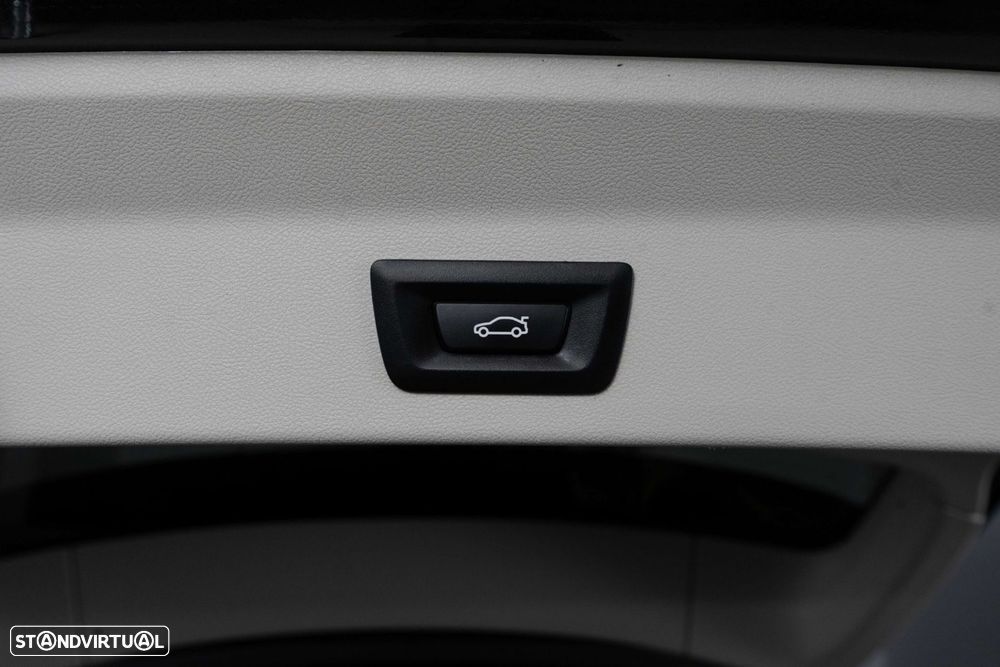 BMW X3 30 e xDrive Line Luxury - 18