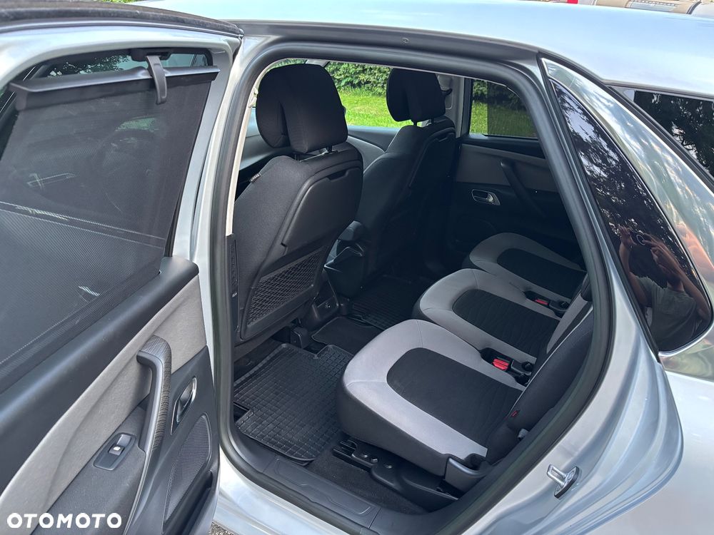 Citroën C4 Picasso - 10