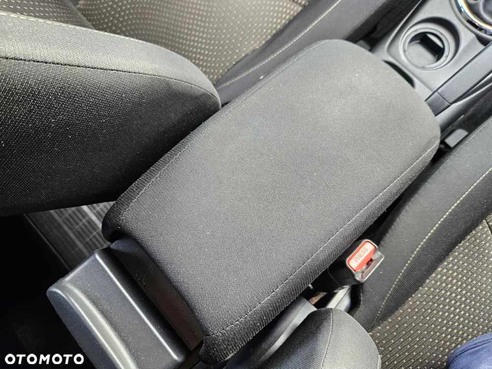 Mitsubishi ASX 1.6 Invite - 23