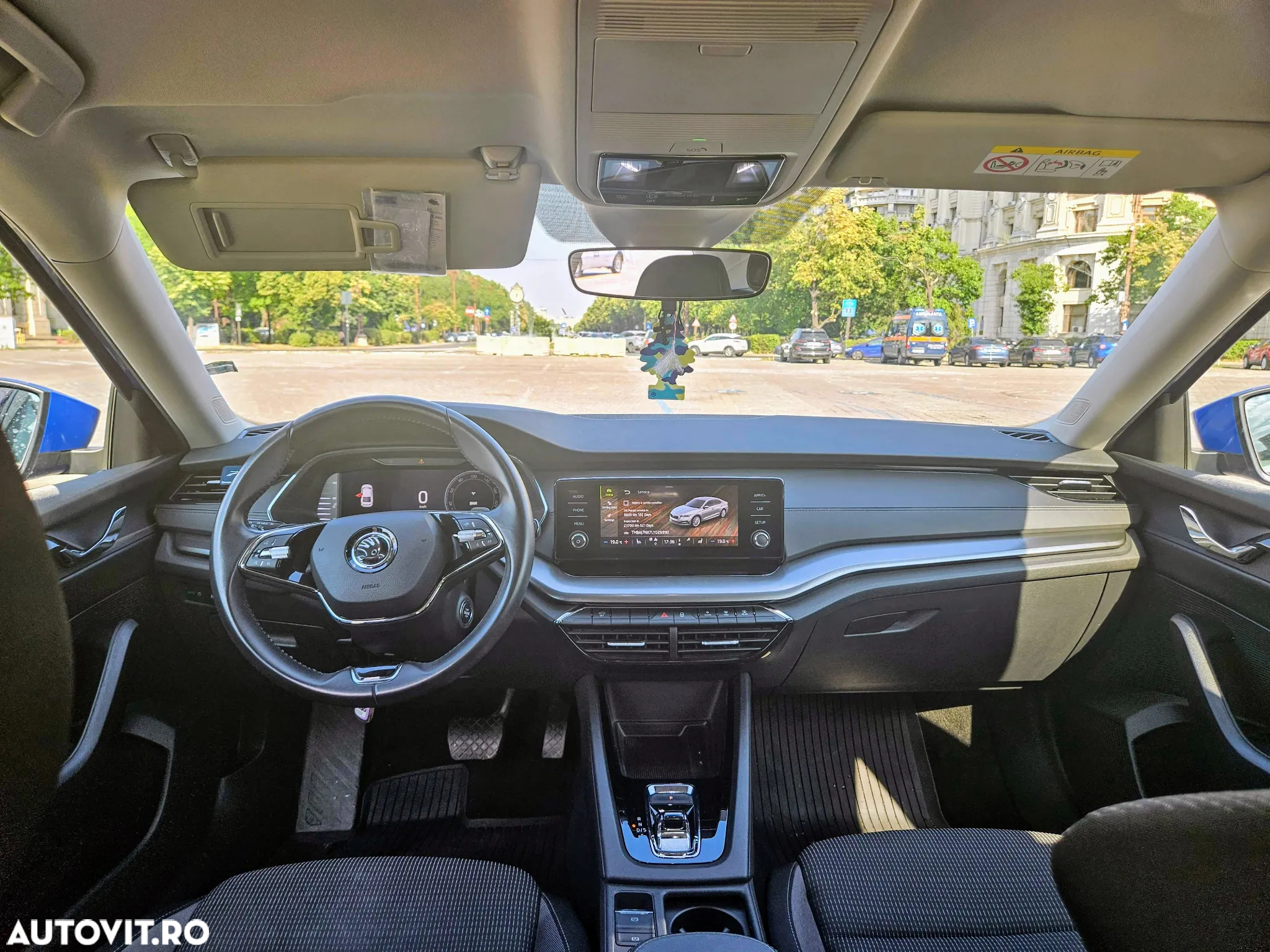 Skoda Octavia 2.0 TDI DSG Ambition - 8