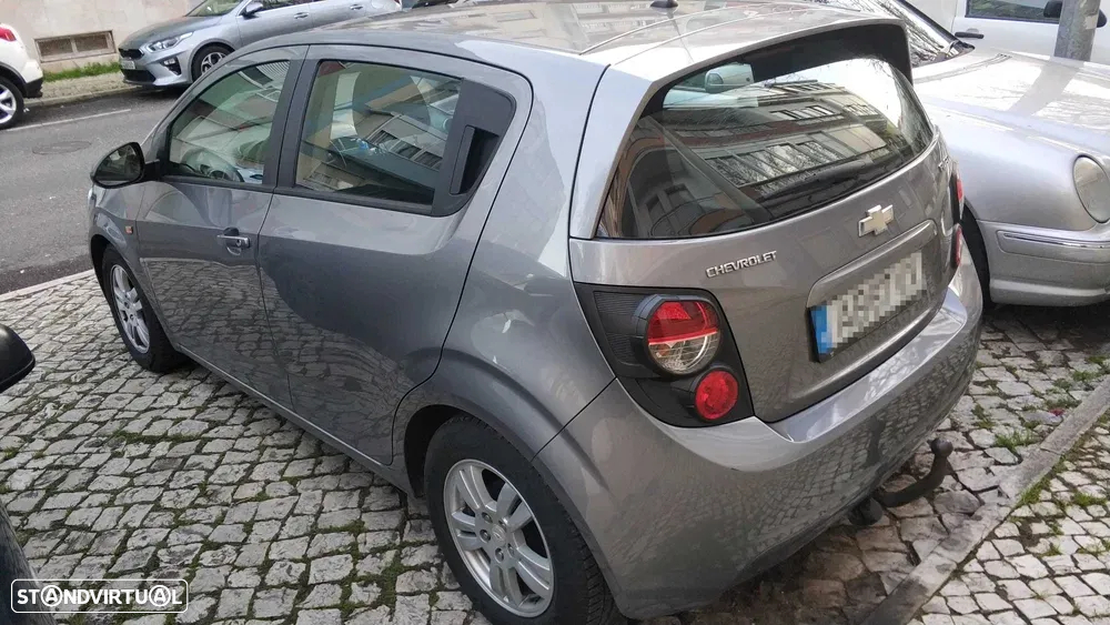 Chevrolet Aveo 1.3 VCDi LTZ - 2
