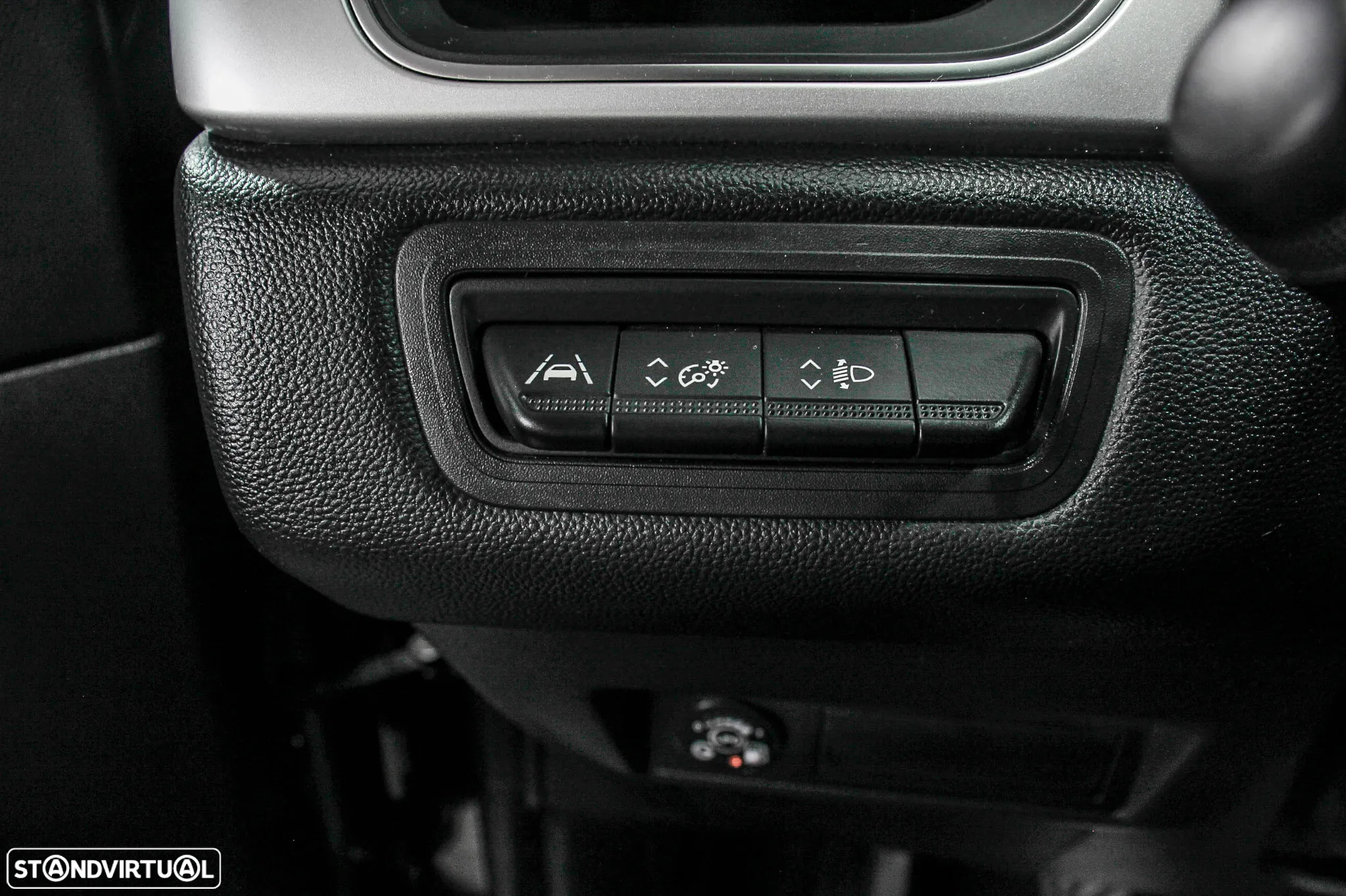 Renault Captur 1.0 TCe Techno Bi-Fuel - 35
