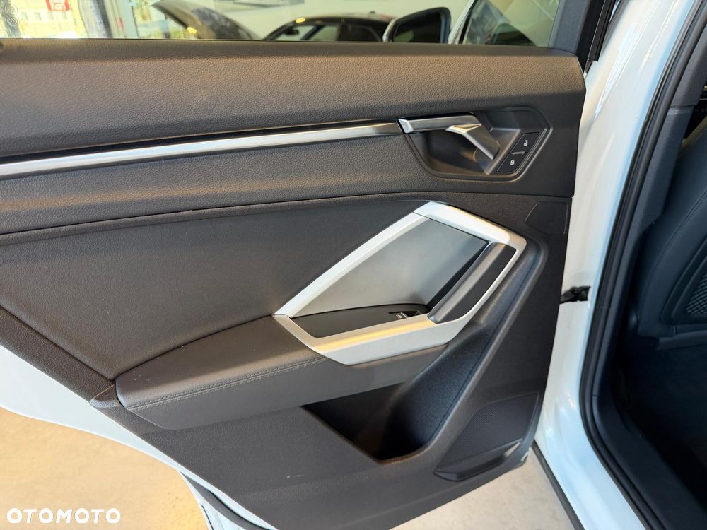 Audi Q3 45 TFSI Quattro S tronic advanced - 18
