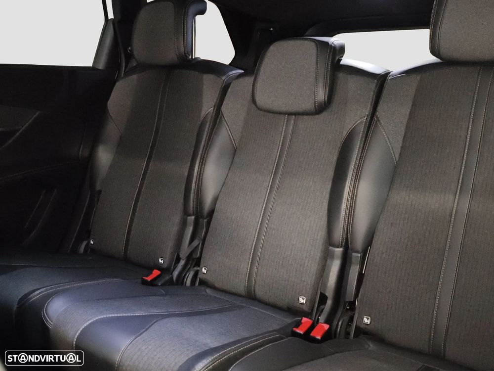 Peugeot 5008 1.6 BlueHDi GT Line EAT6 - 14