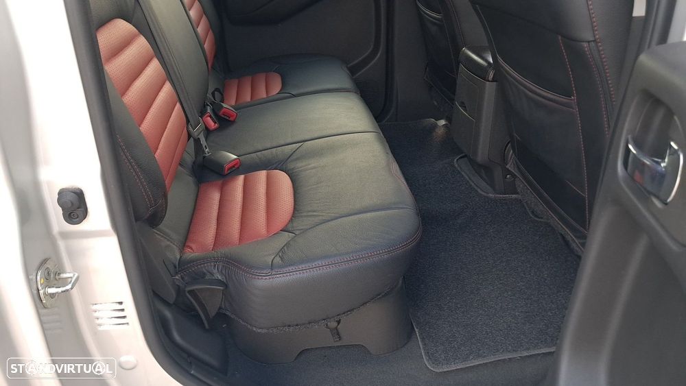 Nissan Navara 2.5 dCi CD LE Sport Edition - 20