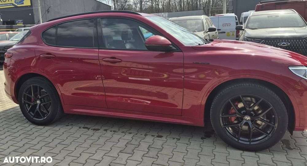 Alfa Romeo Stelvio - 4