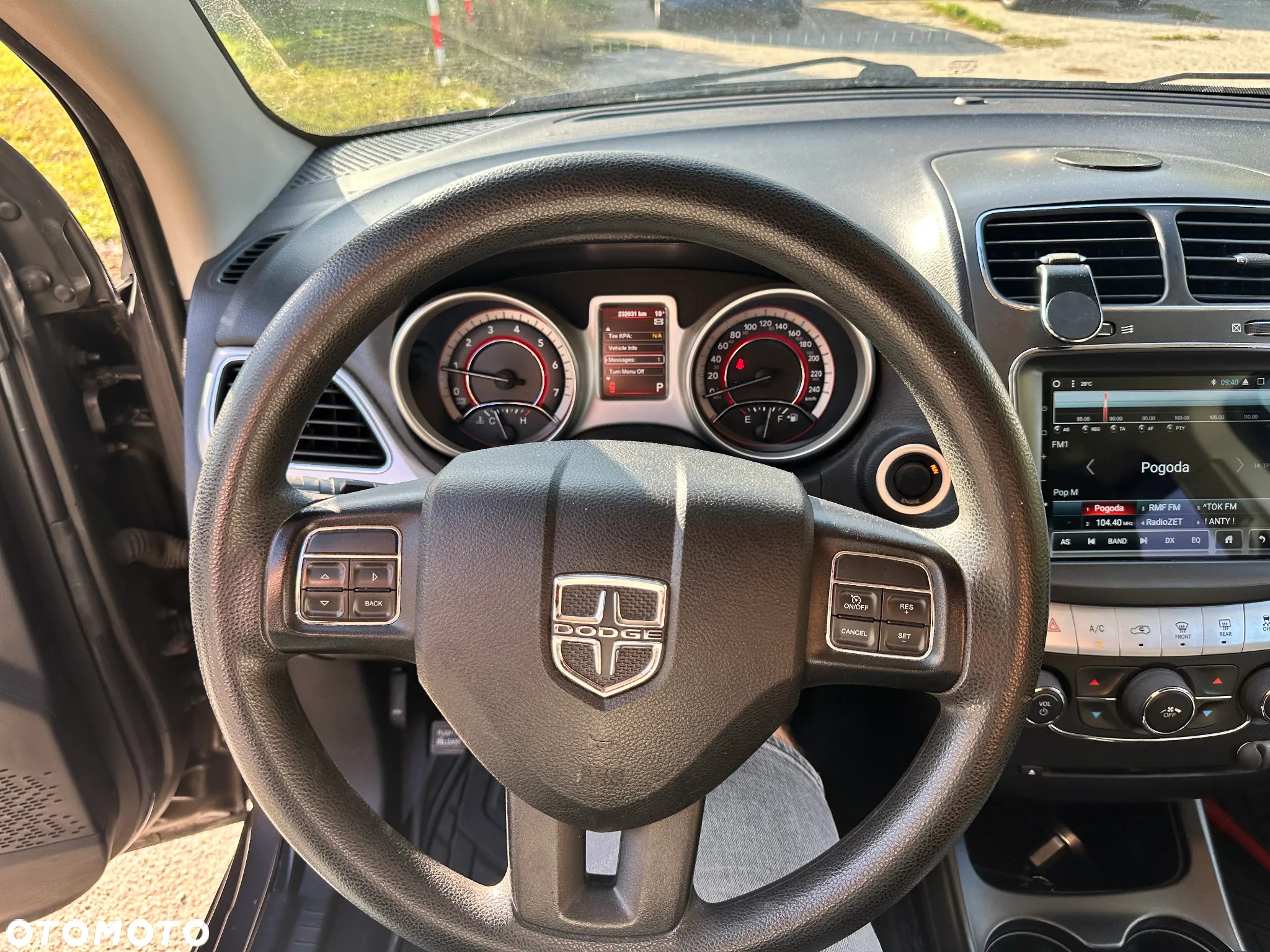 Dodge Journey - 8