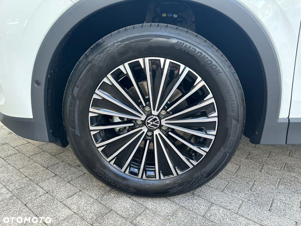 Volkswagen Tiguan 1.5 eTSI Life Plus DSG - 32