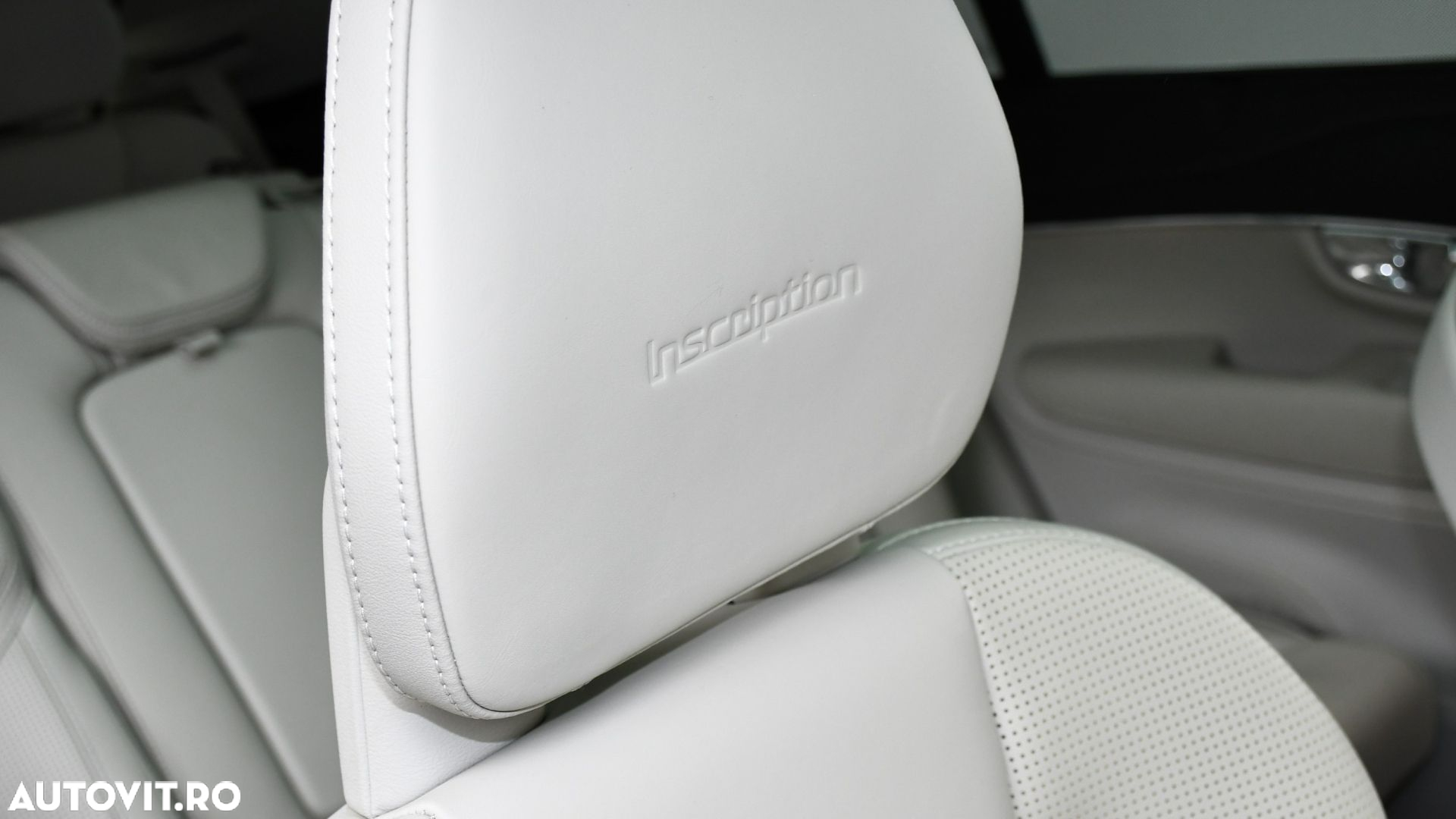 Volvo XC 90 T8 AWD Recharge Geartronic Inscription - 26