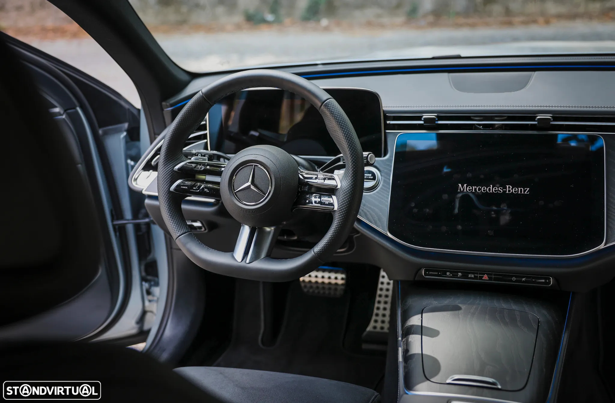Mercedes-Benz E 300 e AMG Line - 44