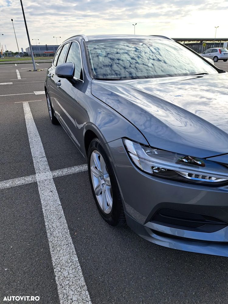 Volvo V90 D3 Momentum - 4