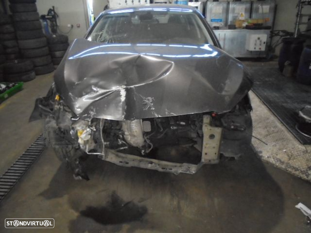 Carro MOT: BHY  BH02 CXVEL: 20ET13 PEUGEOT 308 2017 1.6HDI 100CV 5P CINZA GASOLEO - 4
