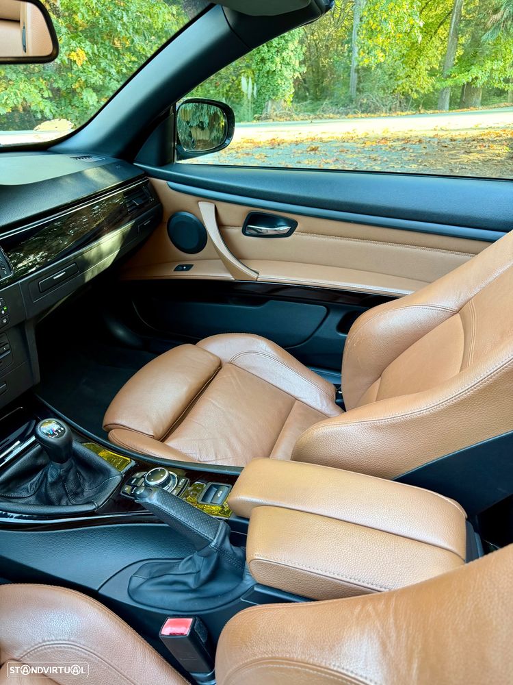 BMW 320 d M Sport Edition - 22