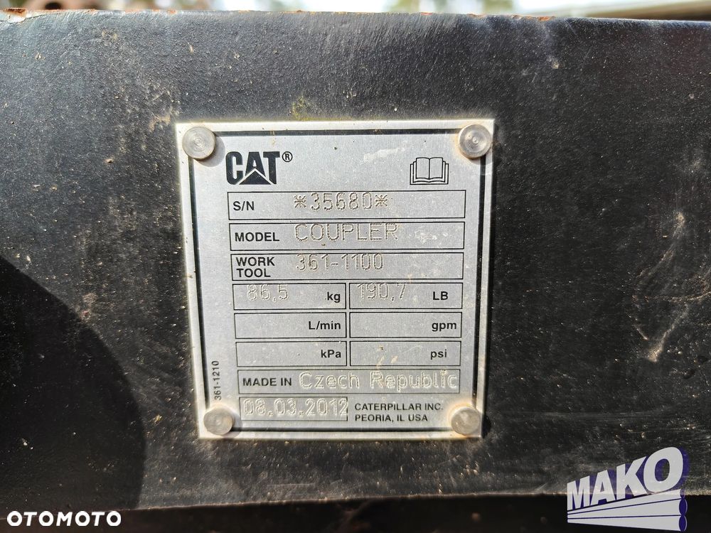 NOWE Szybkozłącze mechaniczne Caterpillar do koparko-ładowarki - 5