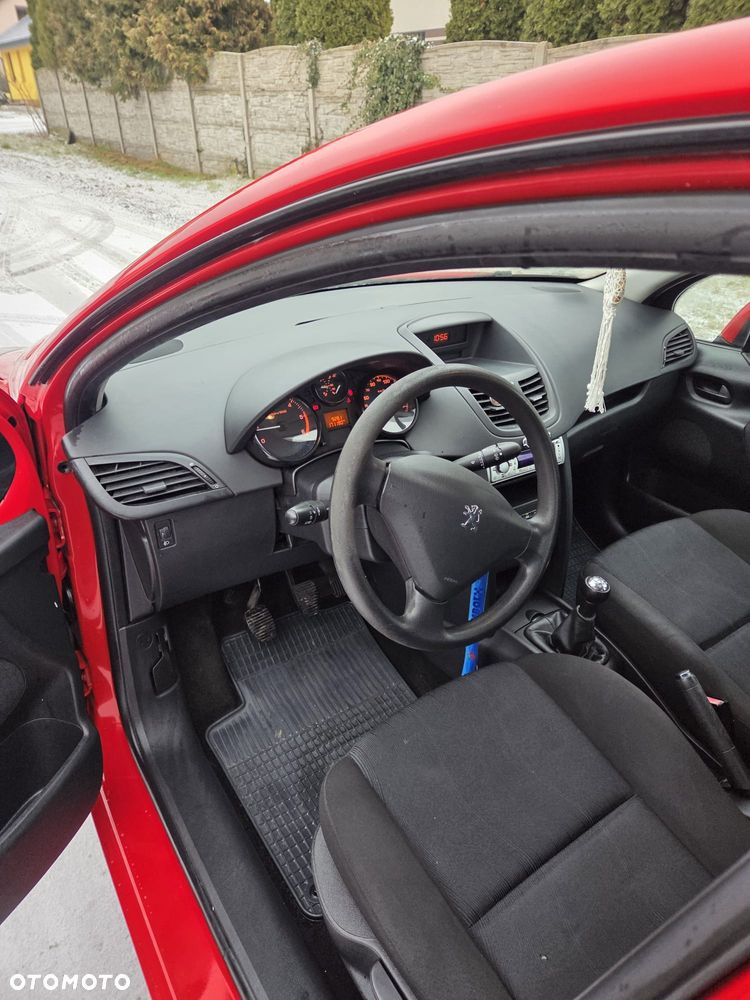 Peugeot 207 1.4 HDi Trendy - 5