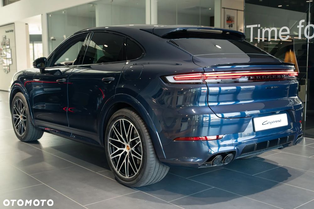 Porsche Cayenne E-Hybrid PHEV Black Edition - 6
