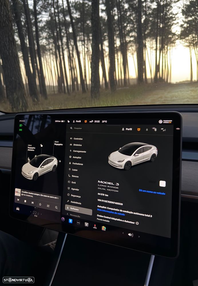 Tesla Model 3 Long-Range Dual Motor AWD - 19