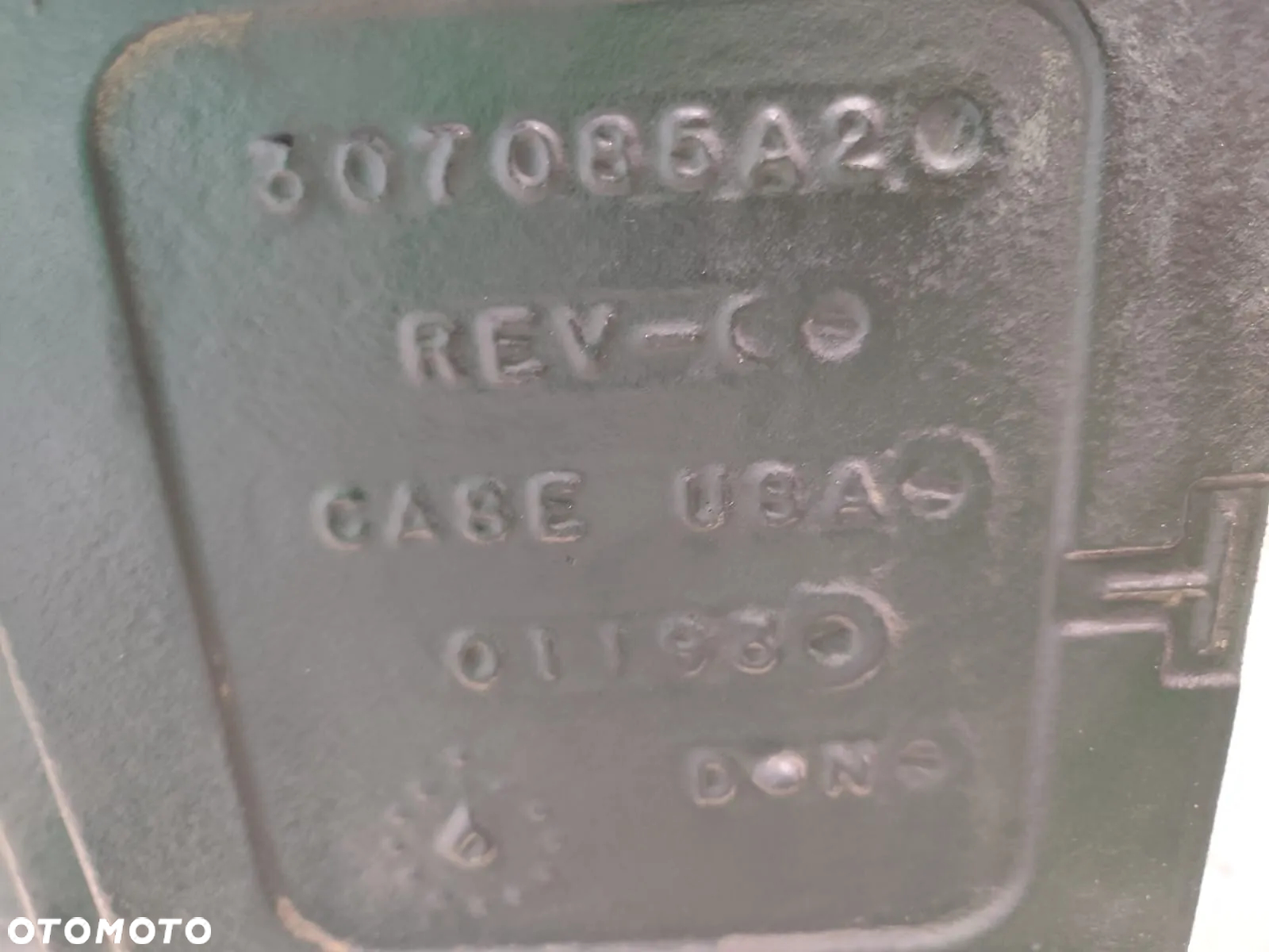 Skrzynia półbiegów 307085A2 Case MX 270 MAGNUM - 17