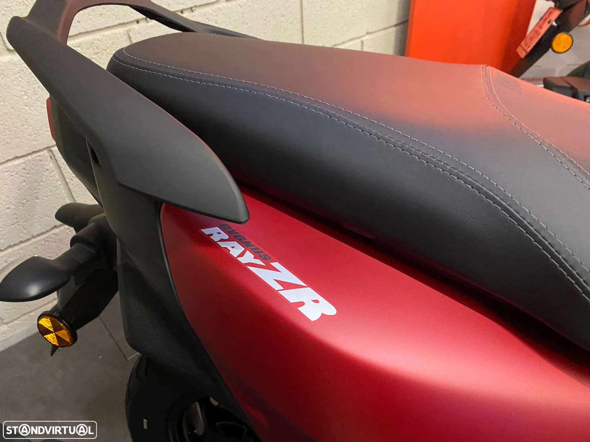 Yamaha Cygnus Ray ZR 125 - 11