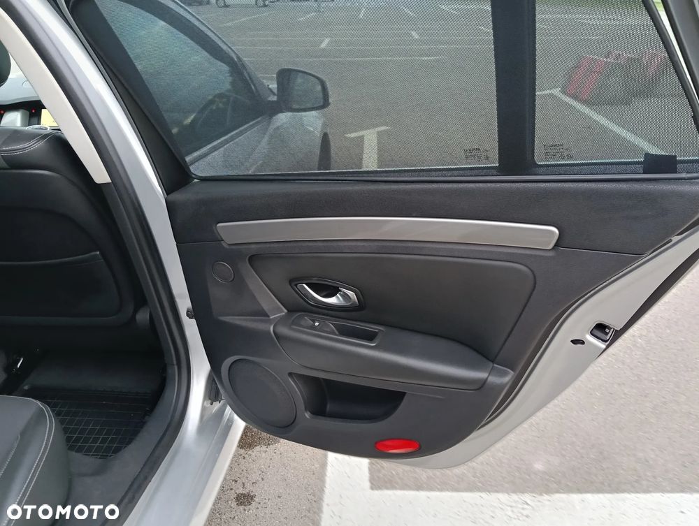 Renault Laguna 2.0 DCi Authentique - 16