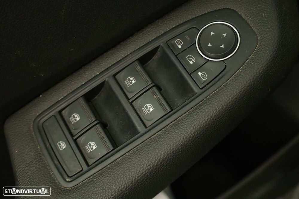 Renault Clio 1.0 TCe Evolution - 19