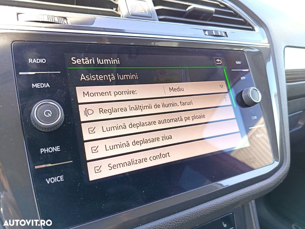 Volkswagen Tiguan 2.0 TDI 4Mot DSG Comfortline - 19