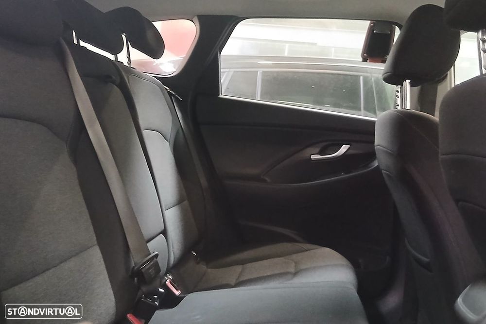 Hyundai i30 1.0 T-GDI Style Plus DCT - 12