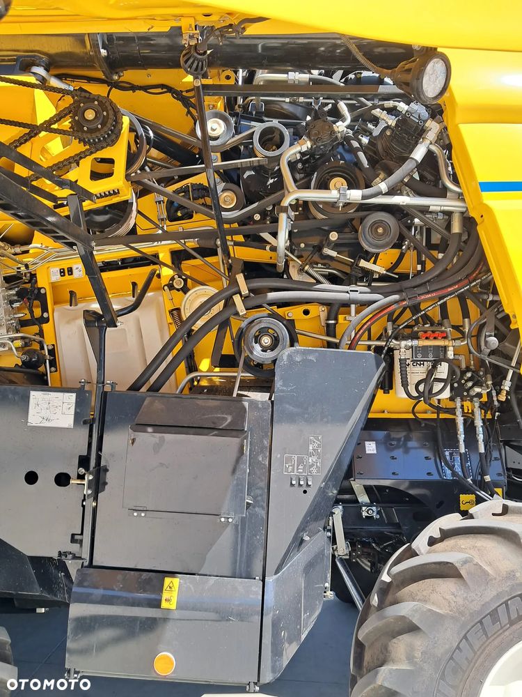 New Holland CR 10.90 ST5 - 9