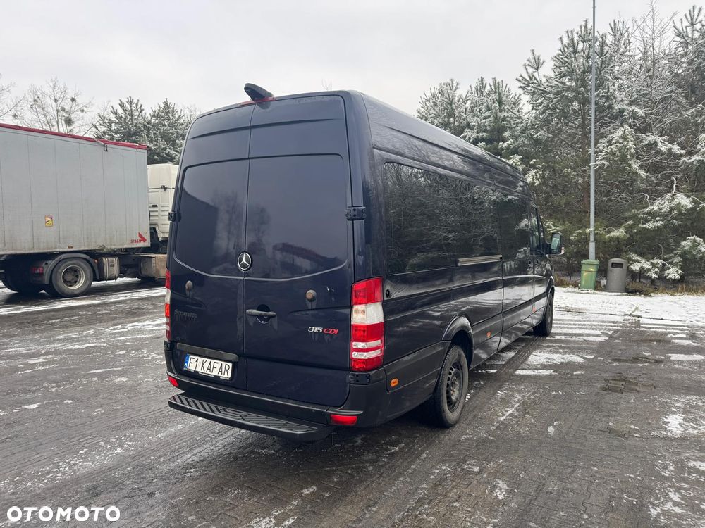 Mercedes-Benz sprinter - 4