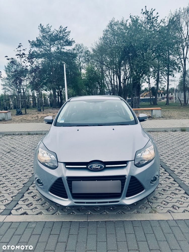 Ford Focus 1.6 EcoBoost Titanium - 9