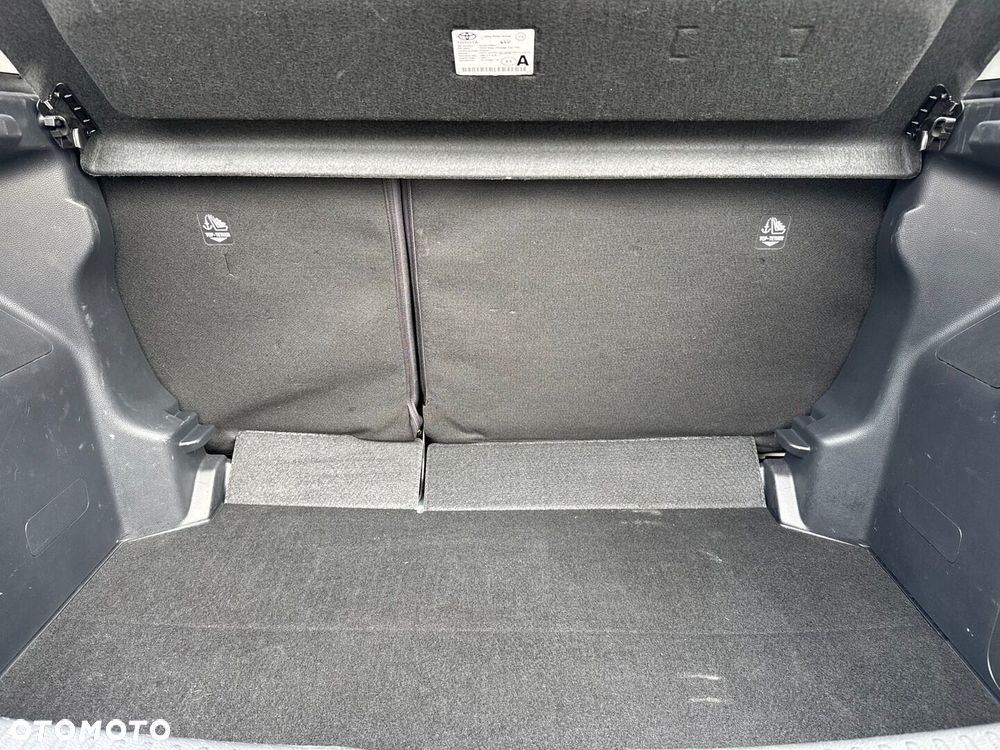 Toyota Yaris Hybrid 1.5 Style - 14