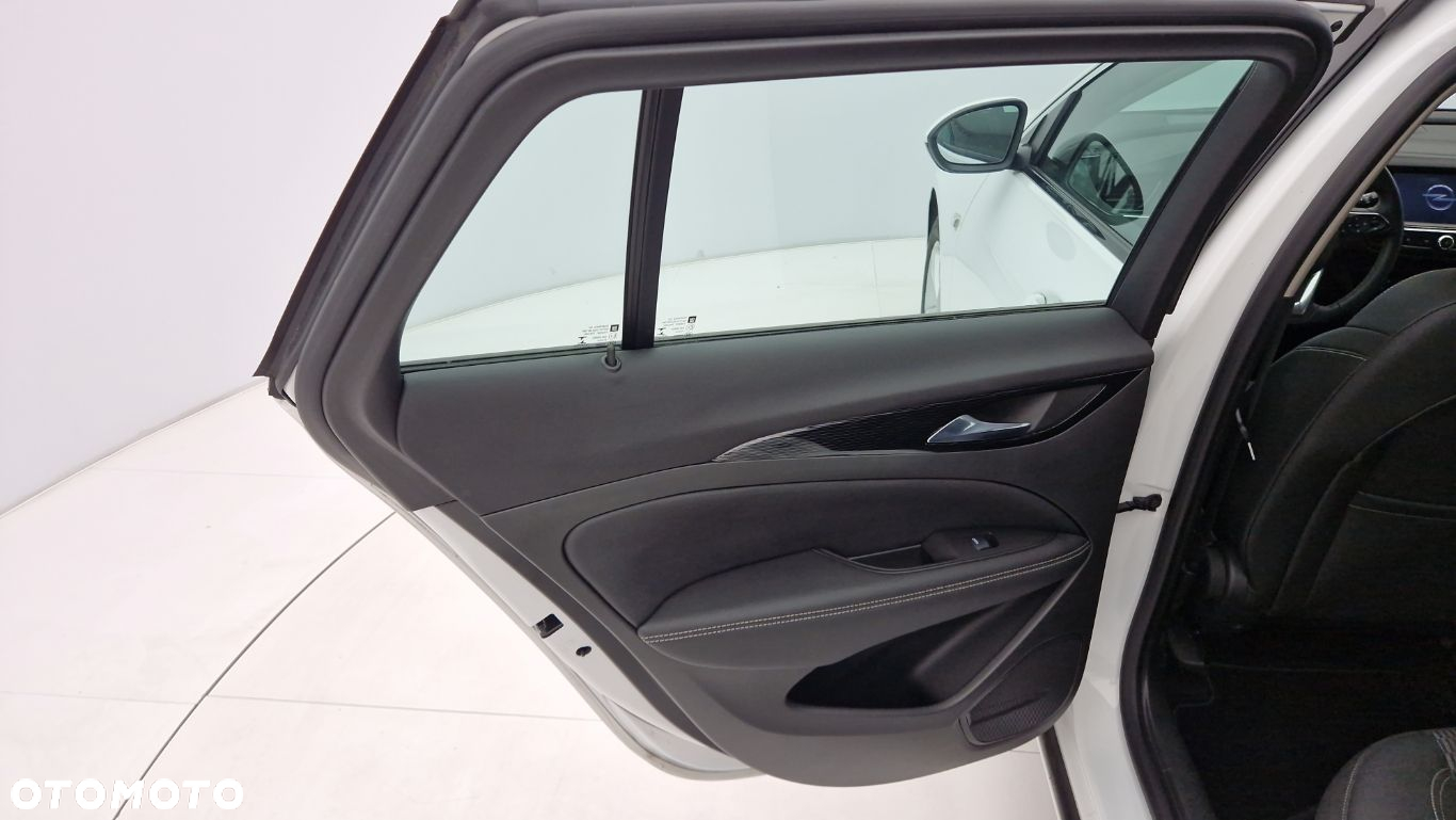 Opel Insignia 2.0 CDTI Innovation S&S - 21