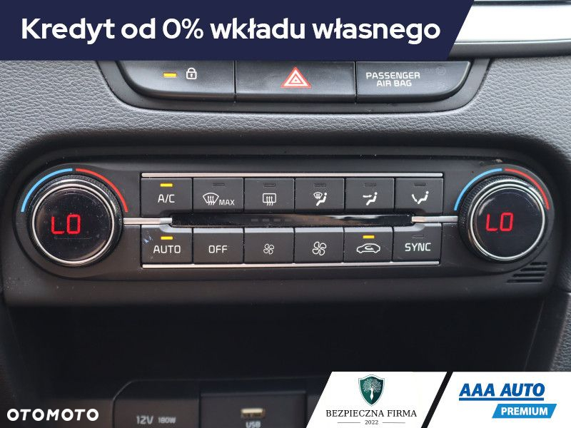 Kia XCeed - 14