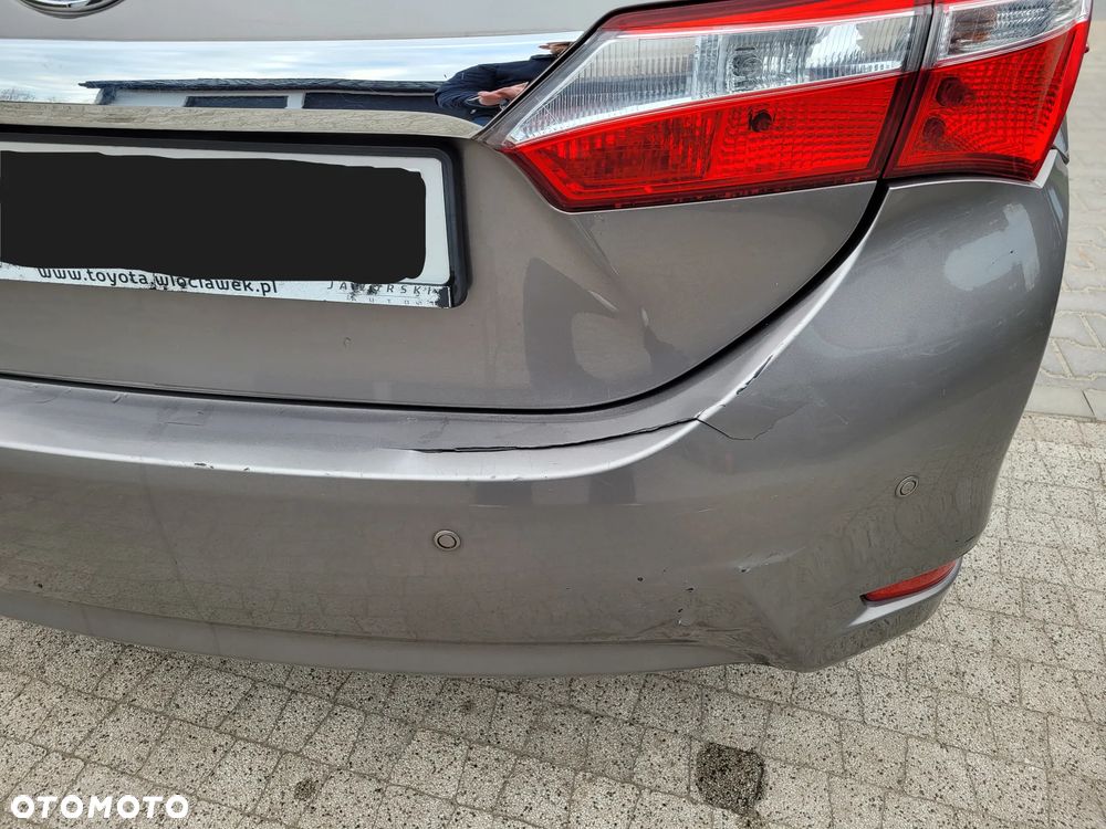 Toyota Corolla 1.6 Premium + - 14