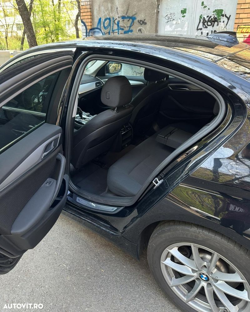 BMW Seria 5 520d Aut. - 5
