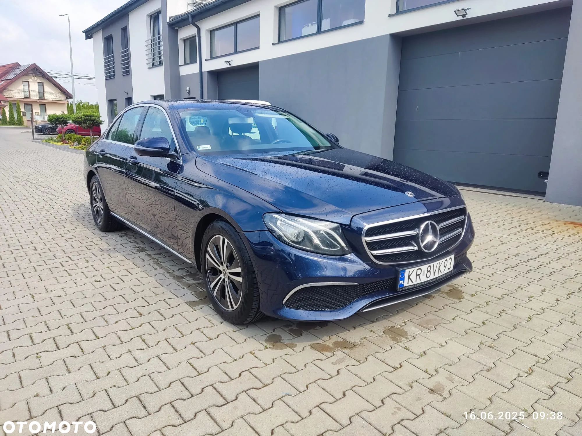 Mercedes-Benz Klasa E 220 d 4-Matic 9G-TRONIC - 1