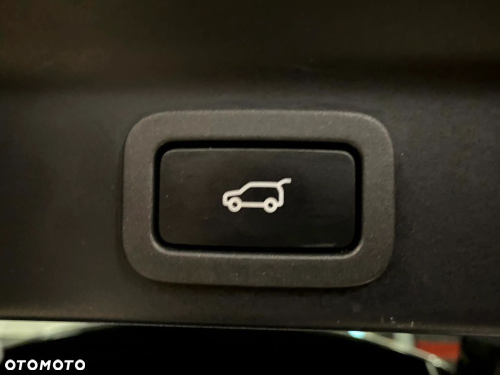 Jaguar F-Pace 20d AWD R-Sport - 14