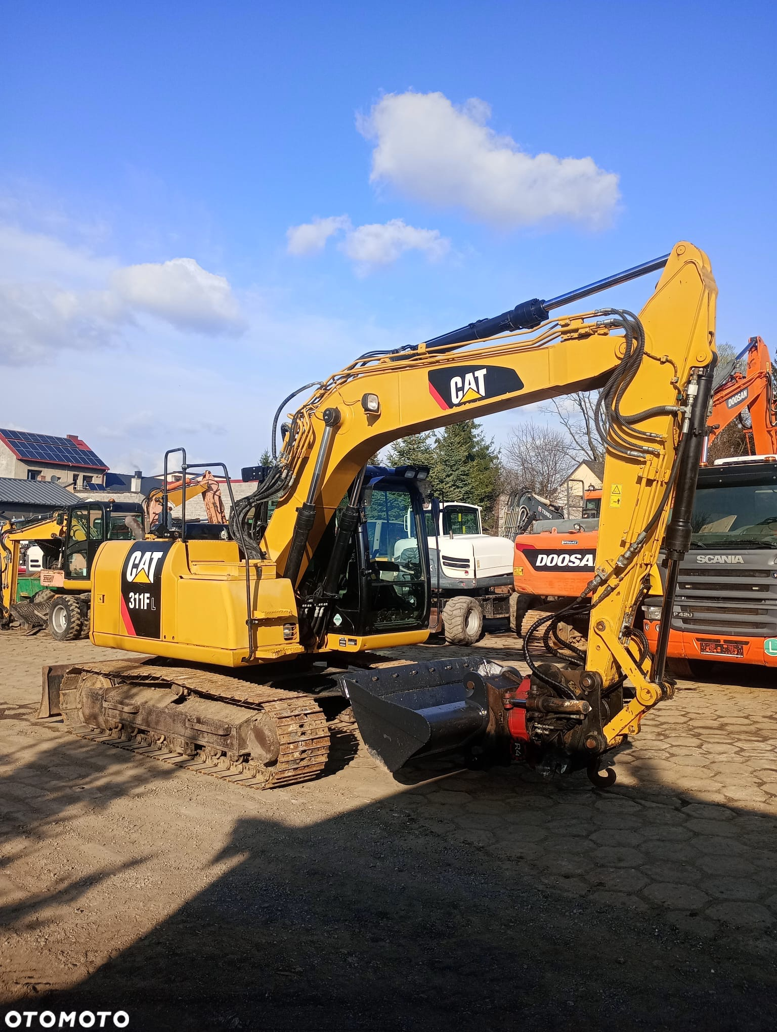 Caterpillar 311 FLRR - 2