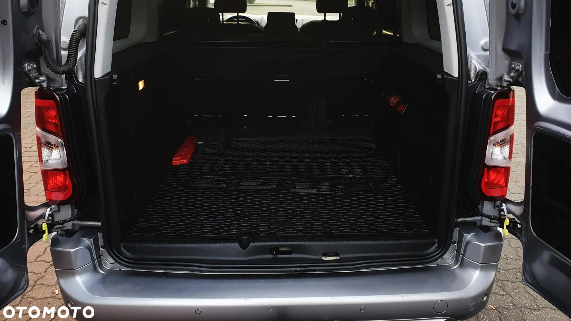 Opel Combo Life XL 1.5 CDTI Essentia S&S - 23