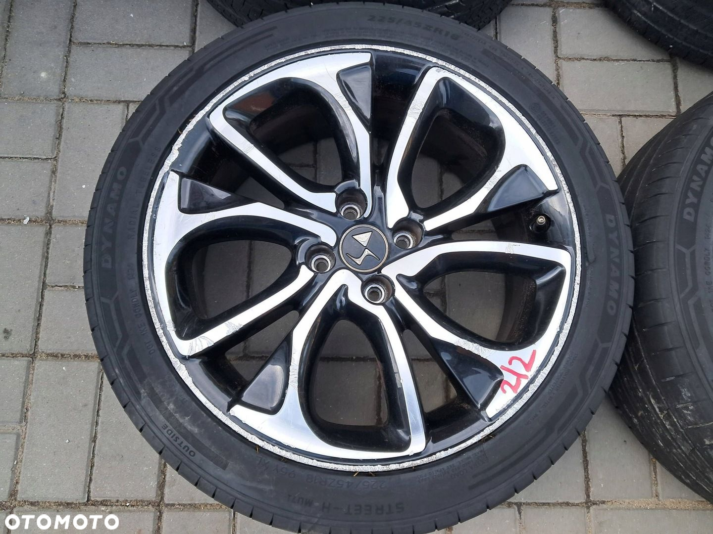 Citroen DS4 felgi aluminiowe 18" ET29 4x108 9688904377 225/45R18 - 2