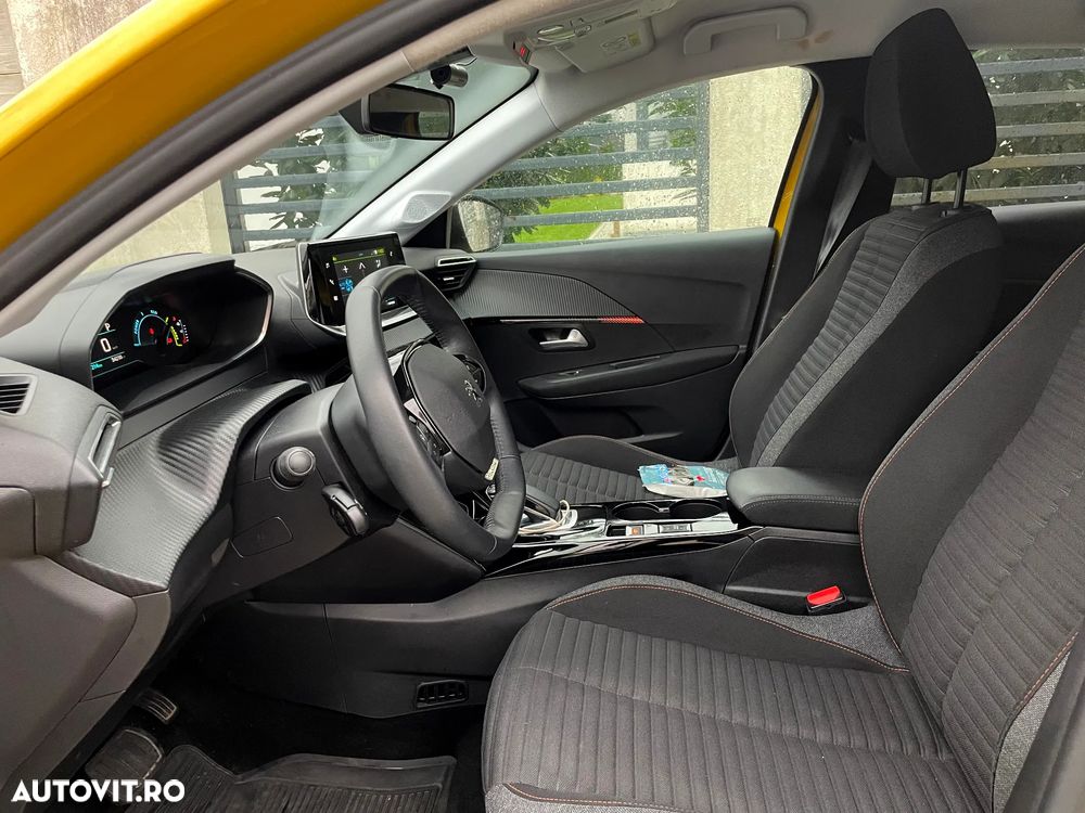 Peugeot 208 e-208 Active Pack - 8