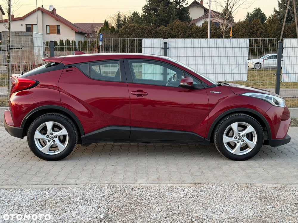 Toyota C-HR Style - 10