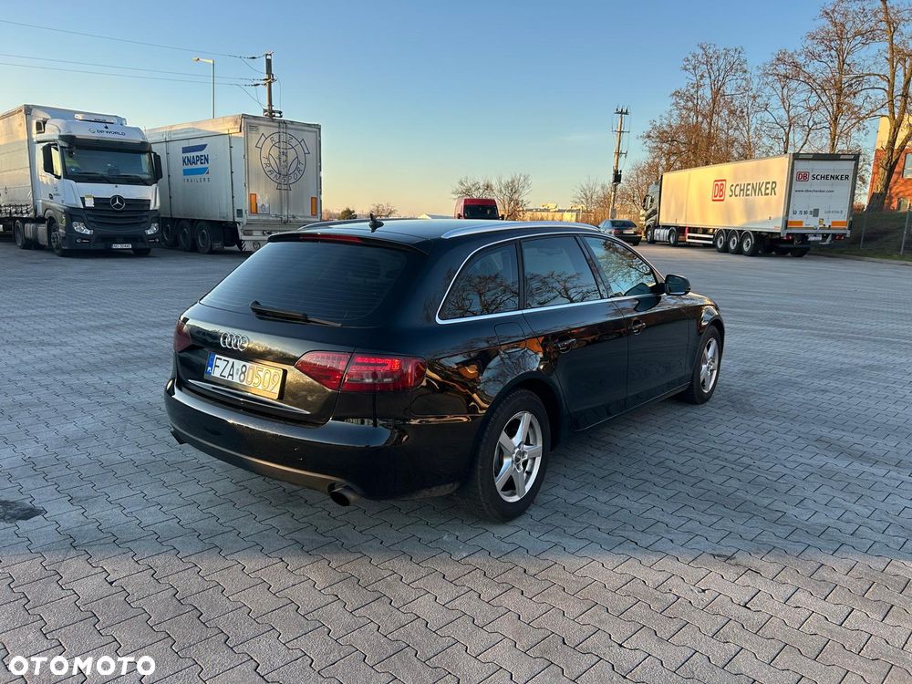 Audi A4 Avant 2.0 TFSI Quattro S tronic - 5